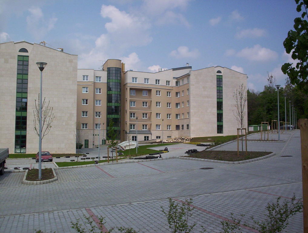 Uni-Hotel Diakotthon Miskolc Eksteriør bilde
