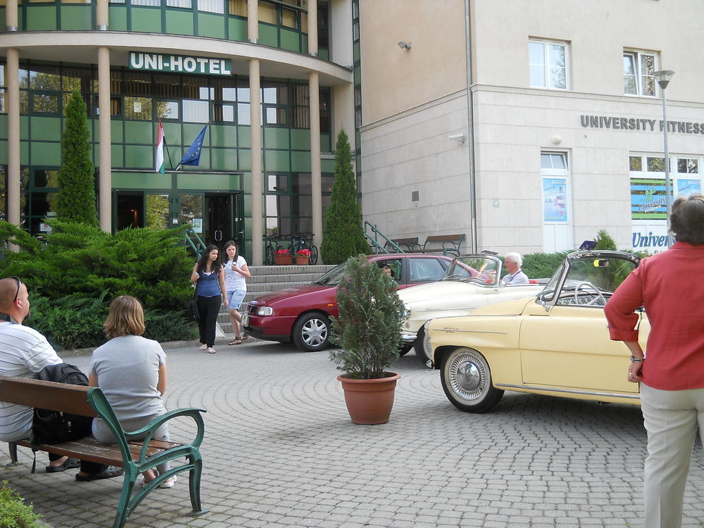 Uni-Hotel Diakotthon Miskolc Eksteriør bilde